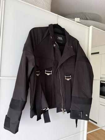 ZARA Jacke schwarz Gr L wie neu 🌸