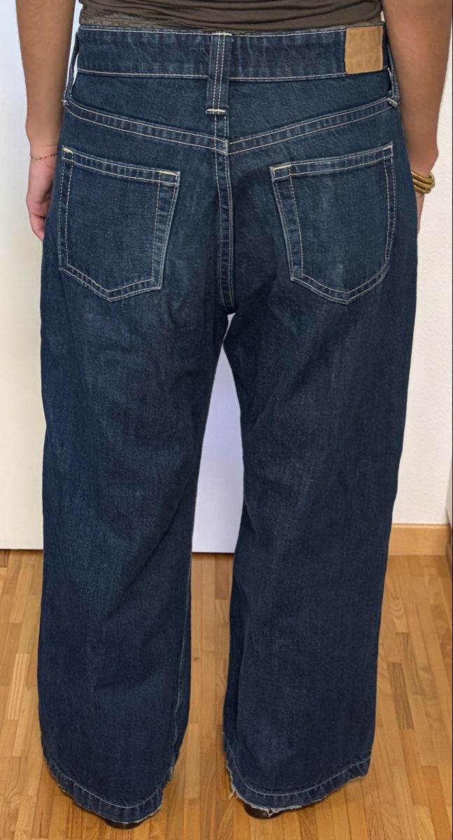 Weekday Jeans: Weekday Baggy Jeans - Size 28 – D'occasion à Pully par luc_9sgk 1