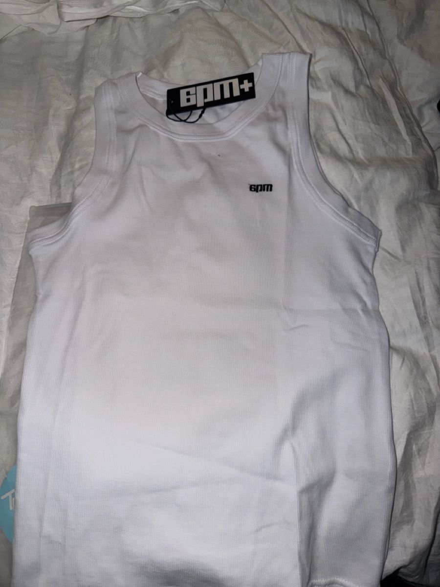 T-Shirts: 6PM Tanktop weiss Grösse S – Neu und originalverpackt aus Walenstadt von fabio.lymann