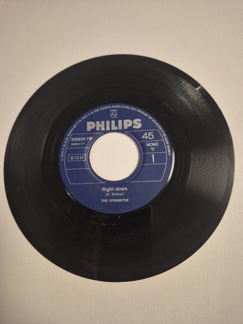 Schallplatten: The Dynamites -  Right Down / Say it today - Single , CH – Gebraucht aus Uster von newwave0 2