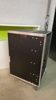 Flightcase Swiss Case auf Rollen gebrauchter Zustand