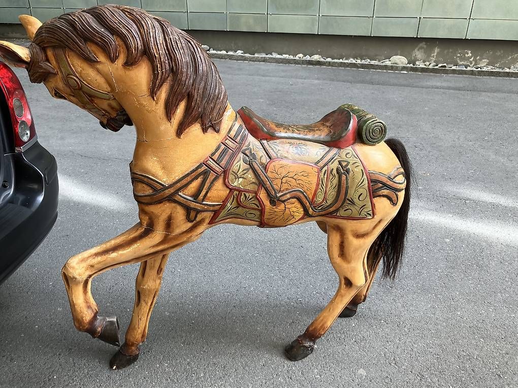 Sculture & Statue: Antikes Karussell Pferd gross – Usato da Flums venduto da Limatools 3