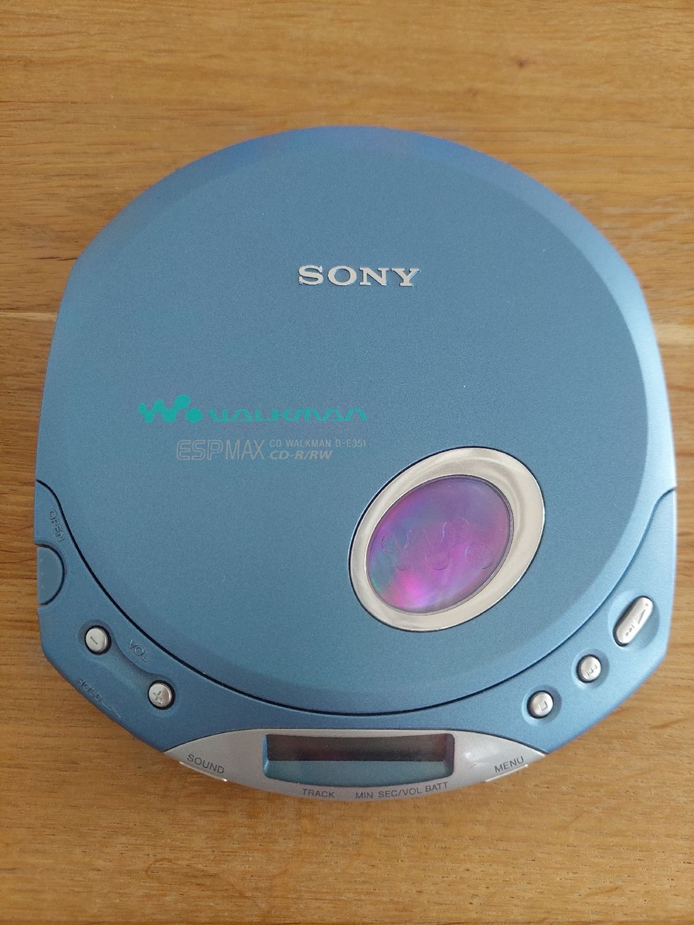 Lettore multimediale portatile: CD Player Sony Walkman D-E351 blau – Usato da Abtwil AG venduto da kidimagic1