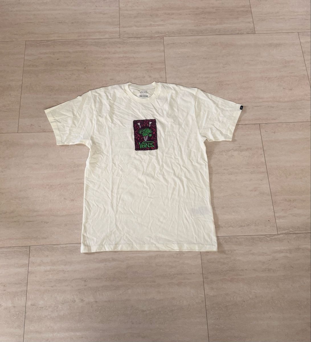 Vans T-shirts: Vans Tshirt M – Neuf (Voir description) à Gümligen par sin_g6sx