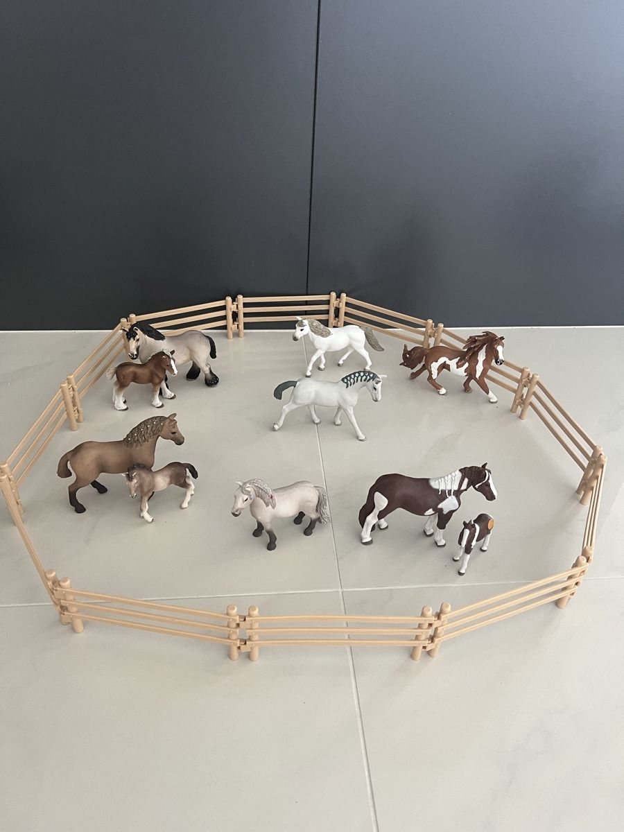 Schleich Spielzeuge: Schleichpferde  – Gebraucht aus Dietwil von sarn