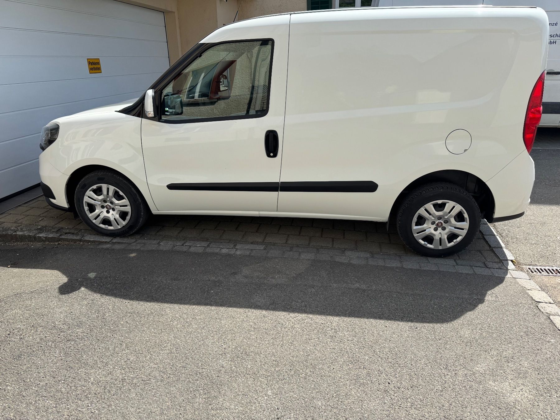 Fiat Veicoli commerciali: Fiat Doblo 1.6 MJ – Usato da Schaffhausen venduto da mongiana 2