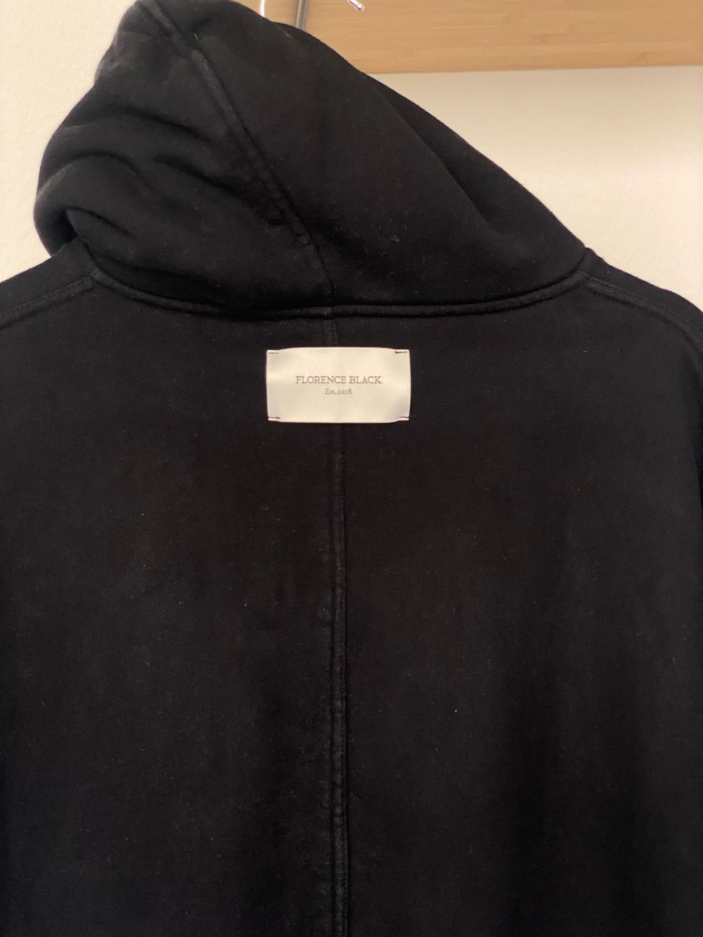Maglioni & Felpe: Florence Black Sweater – Usato da Biel/Bienne venduto da lichterhoh 4