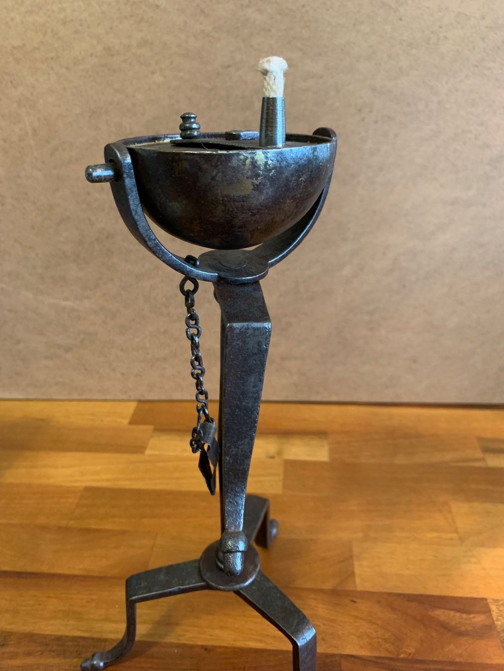 Lampade: Öllampe aus Schmiedeeisen – Usato da Winterthur venduto da sommer_2019 4