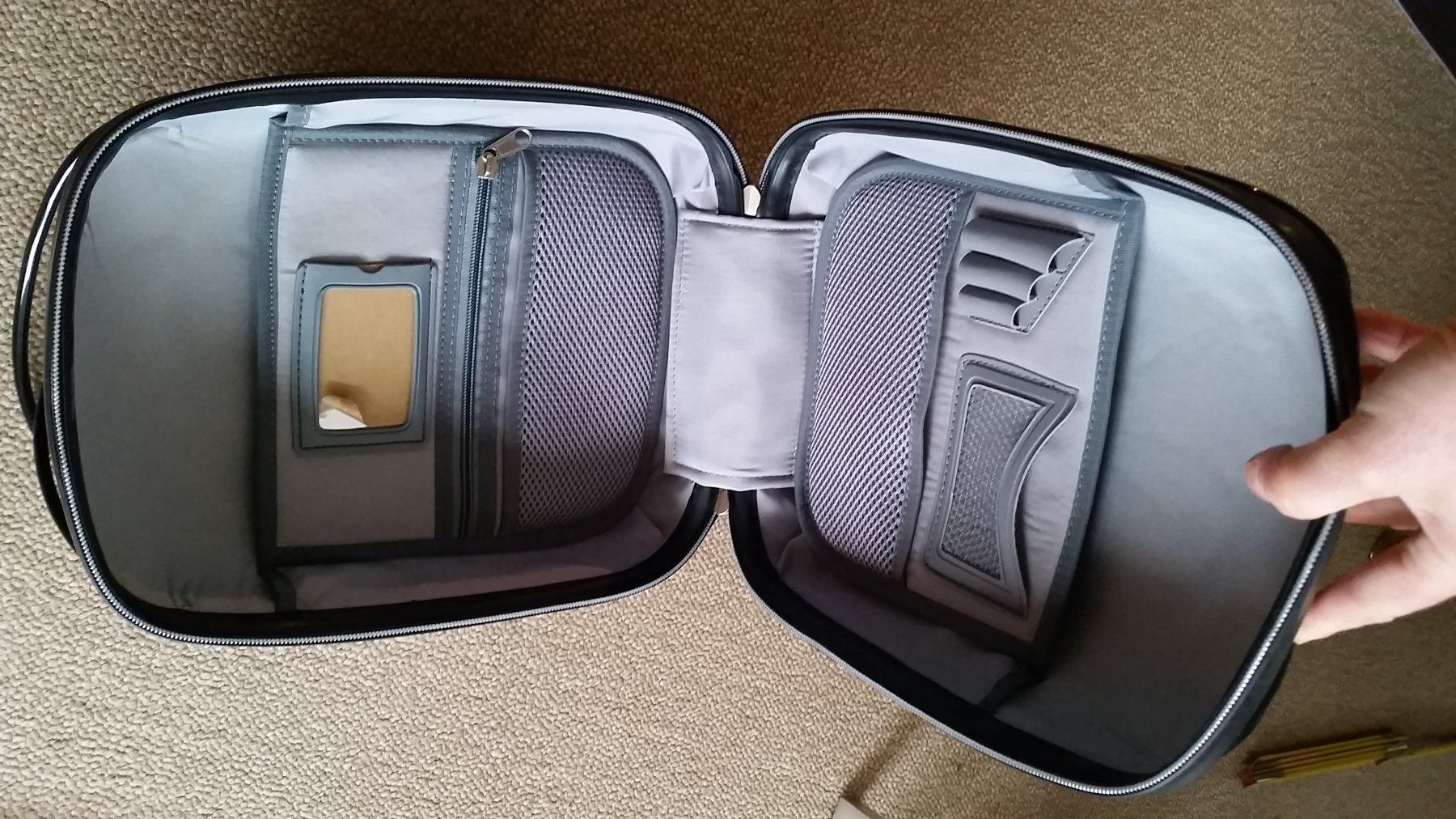 Sacs femmes: Handtasche oder Aktenkoffer; neu – Neuf (Voir description) à Herrliberg par AlexandraBopp 3