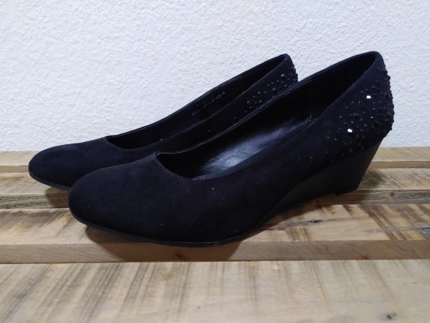 Graceland Damenschuhe: Schwarze elegante Graceland Keilschuhe mit Strass – Gebraucht aus Kriens von Wolly85 1