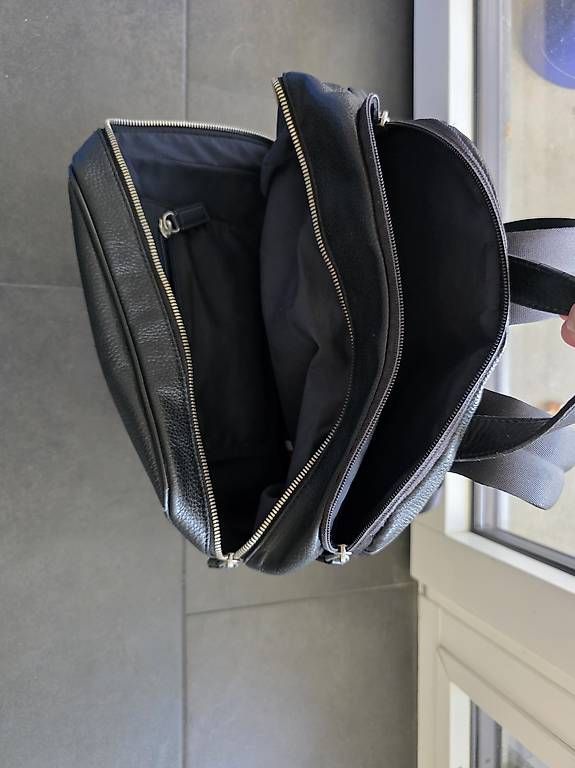 Tommy Hilfiger Zaini: Tommy Hilfiger Lederrucksack – Usato da Frick venduto da raphi_S