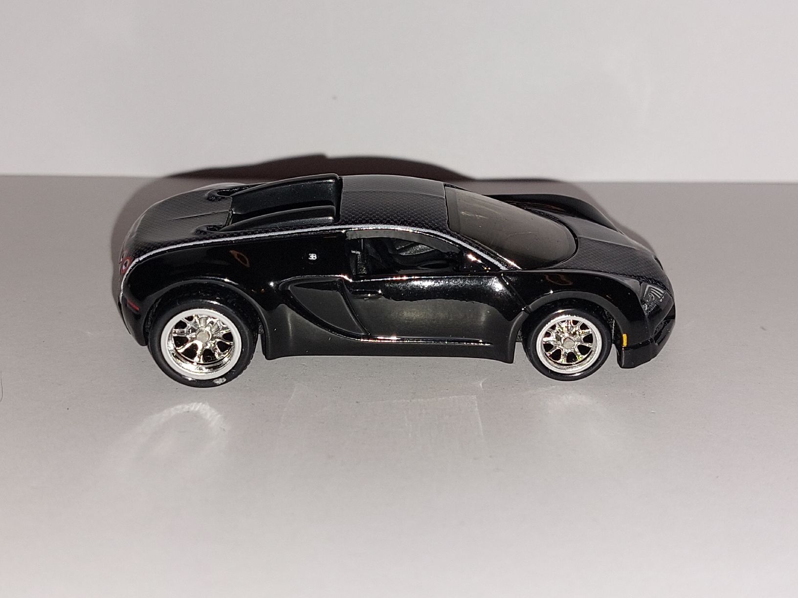 Hot Wheels Modellini d'auto: Hot Wheels Premium Bugatti Veyron – Usato da Reinach BL venduto da vwbora75 4