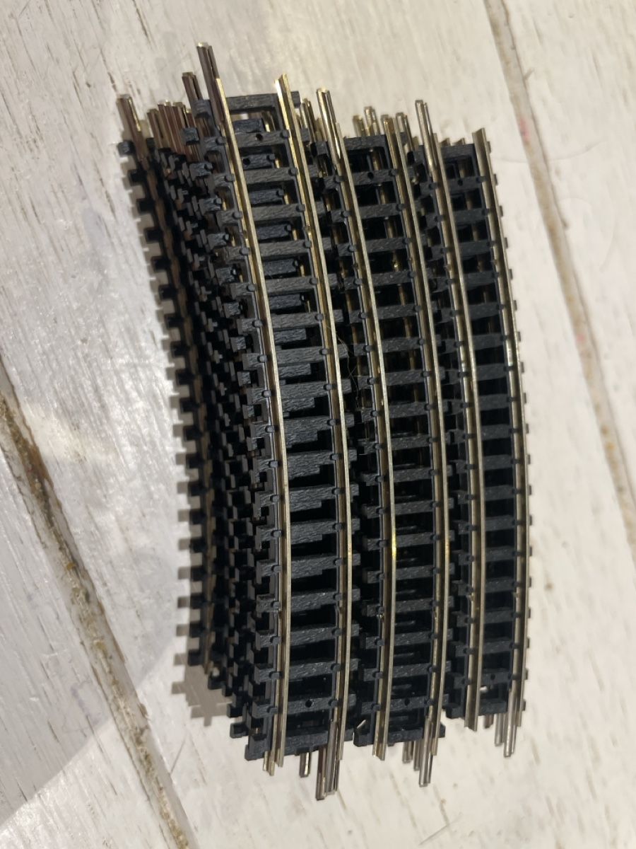 Trix Modellini di ferrovie: Minitrix 4924 – Usato da Corbeyrier venduto da Fid82