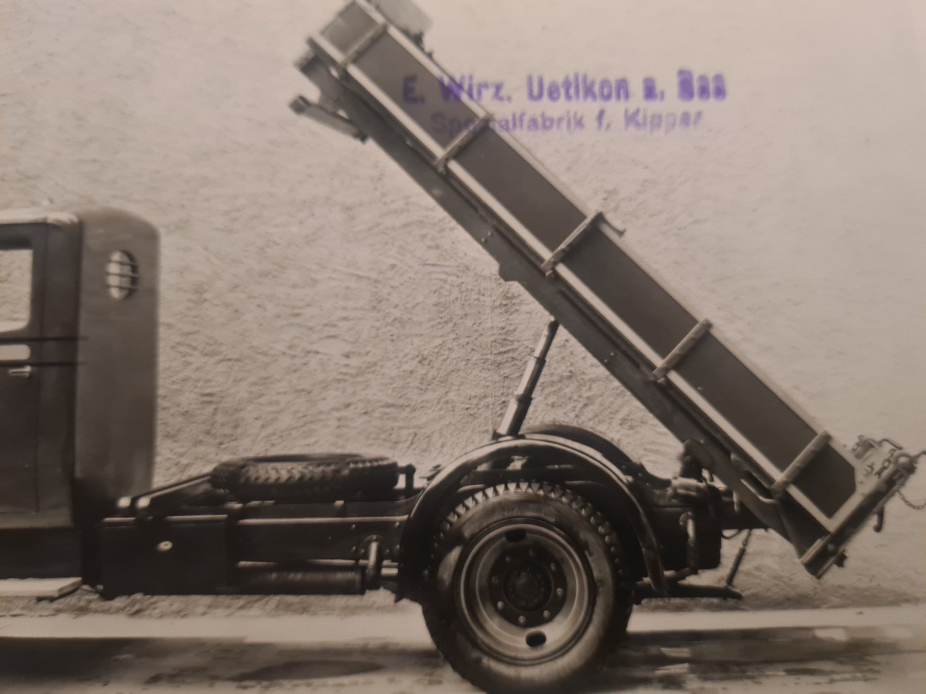 Foto & Immagini: BERNA 1925 PHOTO BENNE BASCULANTE VINTAGE OLDTIMER – Usato da Bellevue venduto da BURGOLMANIA 2