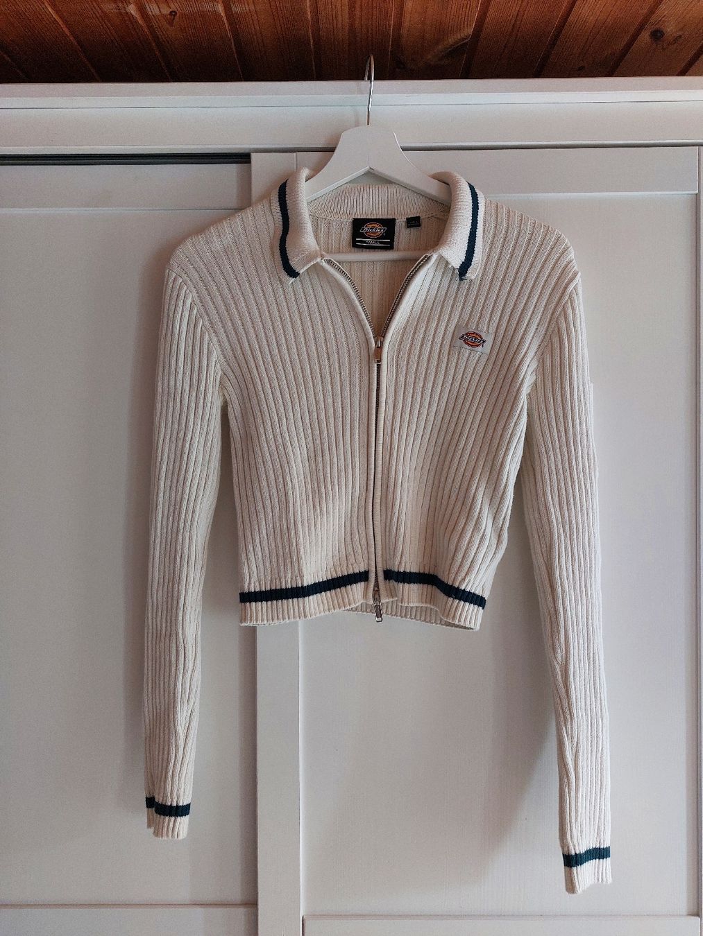Dickies Jacken: Dickies Strickjacke Gr. S - top Zustand – Gebraucht aus Titterten von fra_v27g