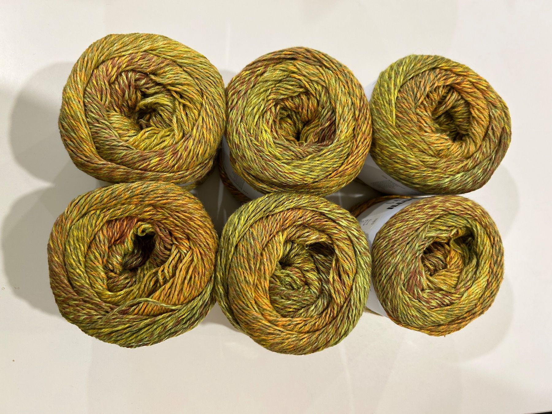 Lana: 6 pelotes Illusion Langyarns – Nuovo e nell'imballaggio originale da Bex venduto da valetted