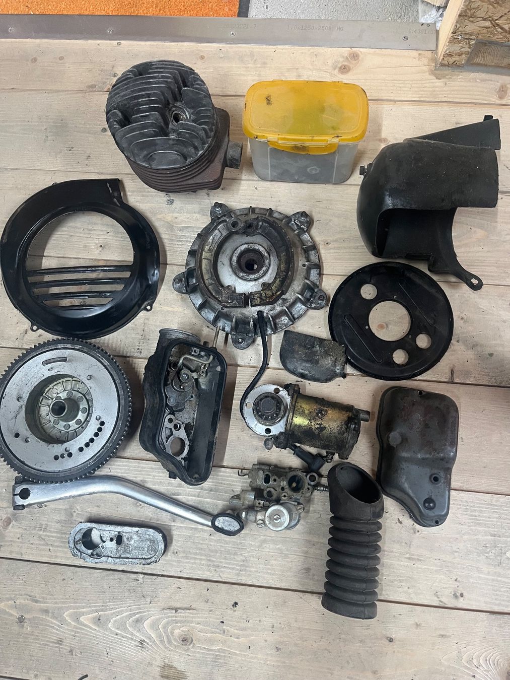 Vespa Motori: Vespa Motor – Usato da wolfhalden venduto da 11ZZ33 6