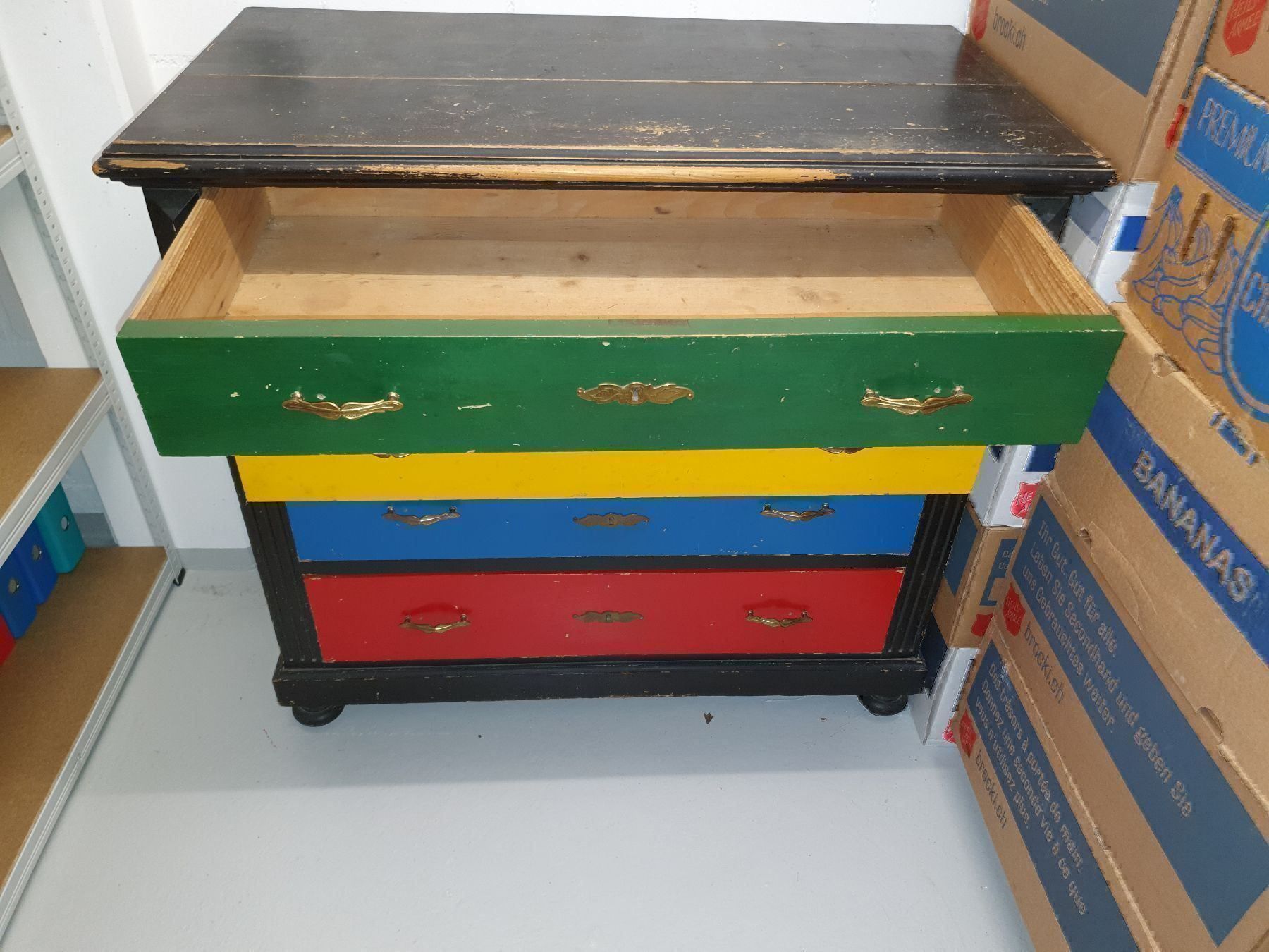 Cassettiere: Komode 4 Schubladen – Usato da Kriens venduto da gra_fhn7 1