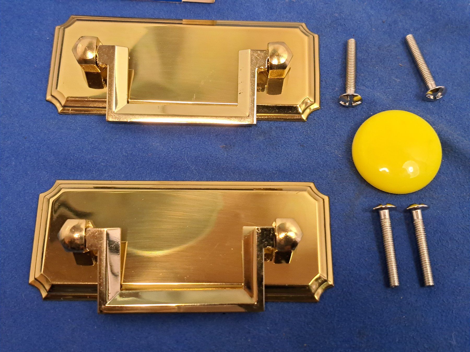 Ferramenta: 2 Möbel Fall Griffe mit Rosetten, Messing (LOT1833#MBS3) – Usato da Baar venduto da rocca268