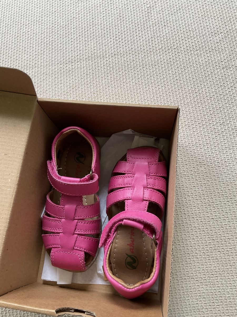 Schuhe für Mädchen: Naturino Sandale Mädchen Gr 24 – Neu und originalverpackt aus Küsnacht ZH von Annelie87 2