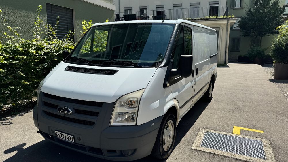 Wunderschne Ford Mit Schiebetren Bildernull