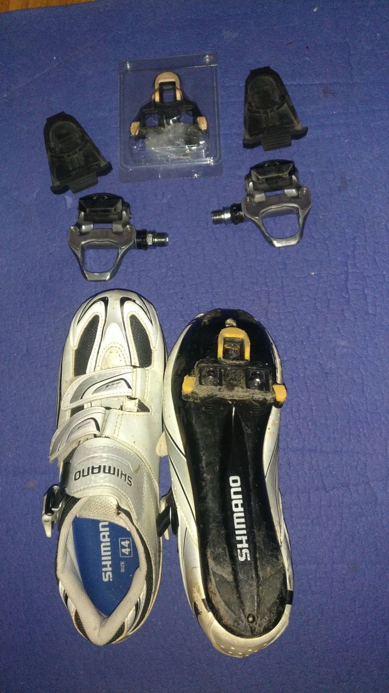 Shimano Scarpe da uomo: Shimano Veloschuhe mit Zubehör – Usato da Dübendorf venduto da scotti1180 4
