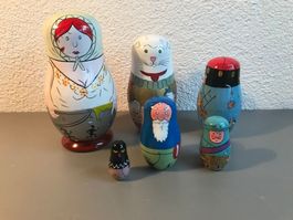 Spezielles 6 teiliges Holz Figuren Set