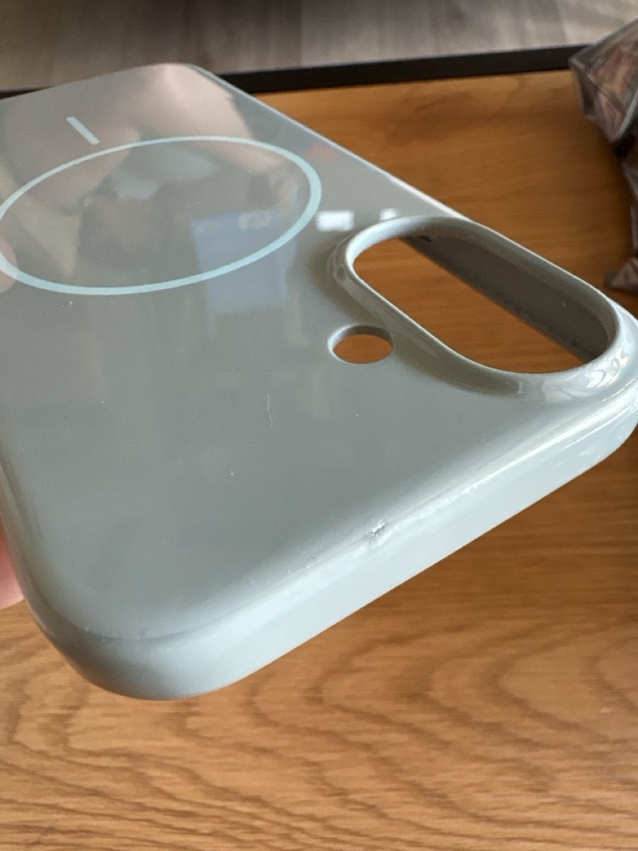 Cover & Protezioni schermo: Coque de téléphone Beats gris-turquoise pour IPhone 16 – Usato da Villars-sur-Glâne venduto da jon_9g2z 3