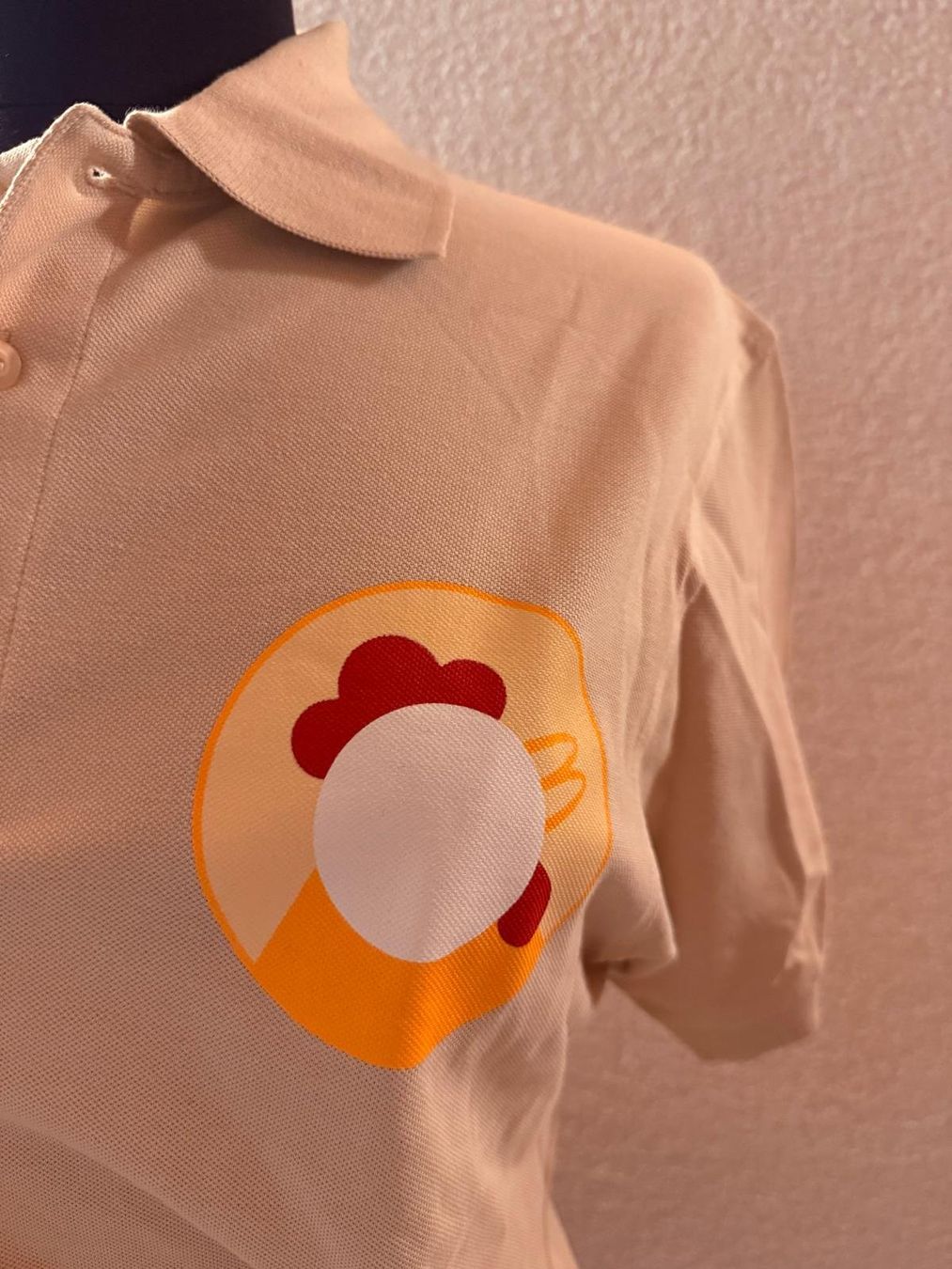 T-shirt: T-Shirt – Nuovo (secondo la descrizione) da Oberbalm venduto da M32V4 1