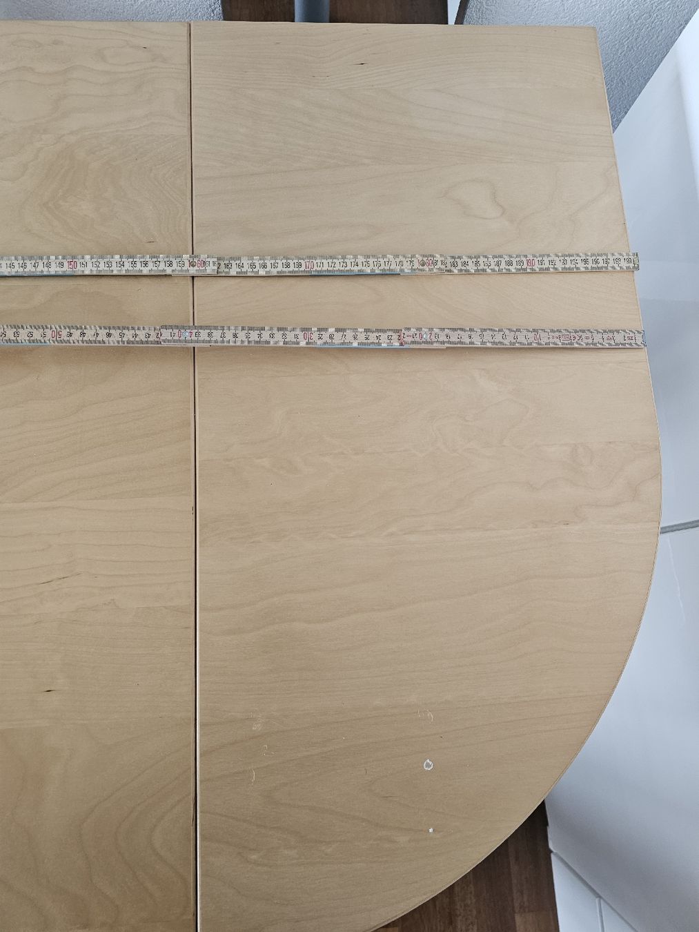 Ikea Schreibtische: Schreibtisch Galant hell – Gebraucht aus Geroldswil von because 5