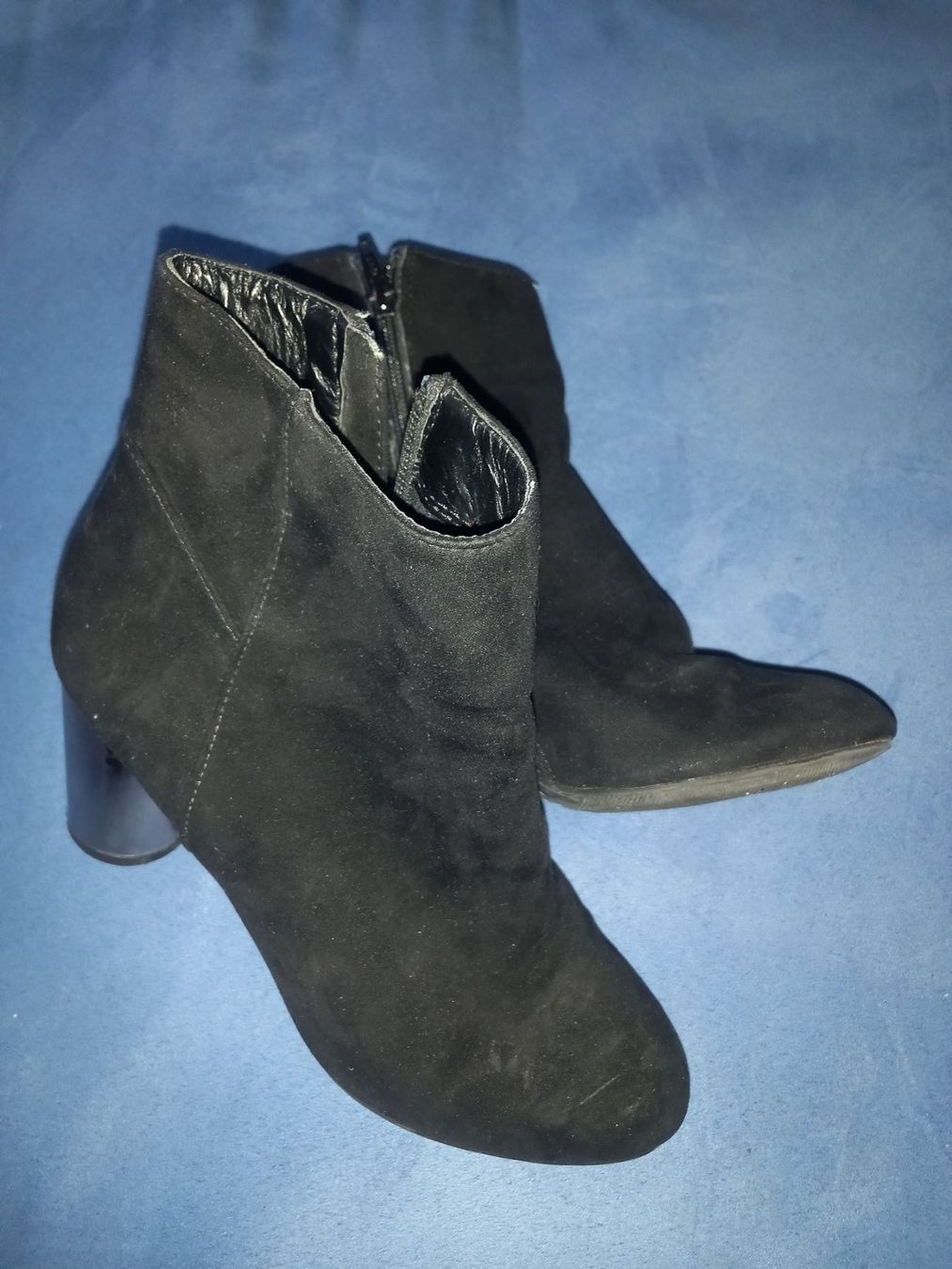 Chaussures femmes: Bottines pointure 37 – D'occasion à Conthey par OLEN-67