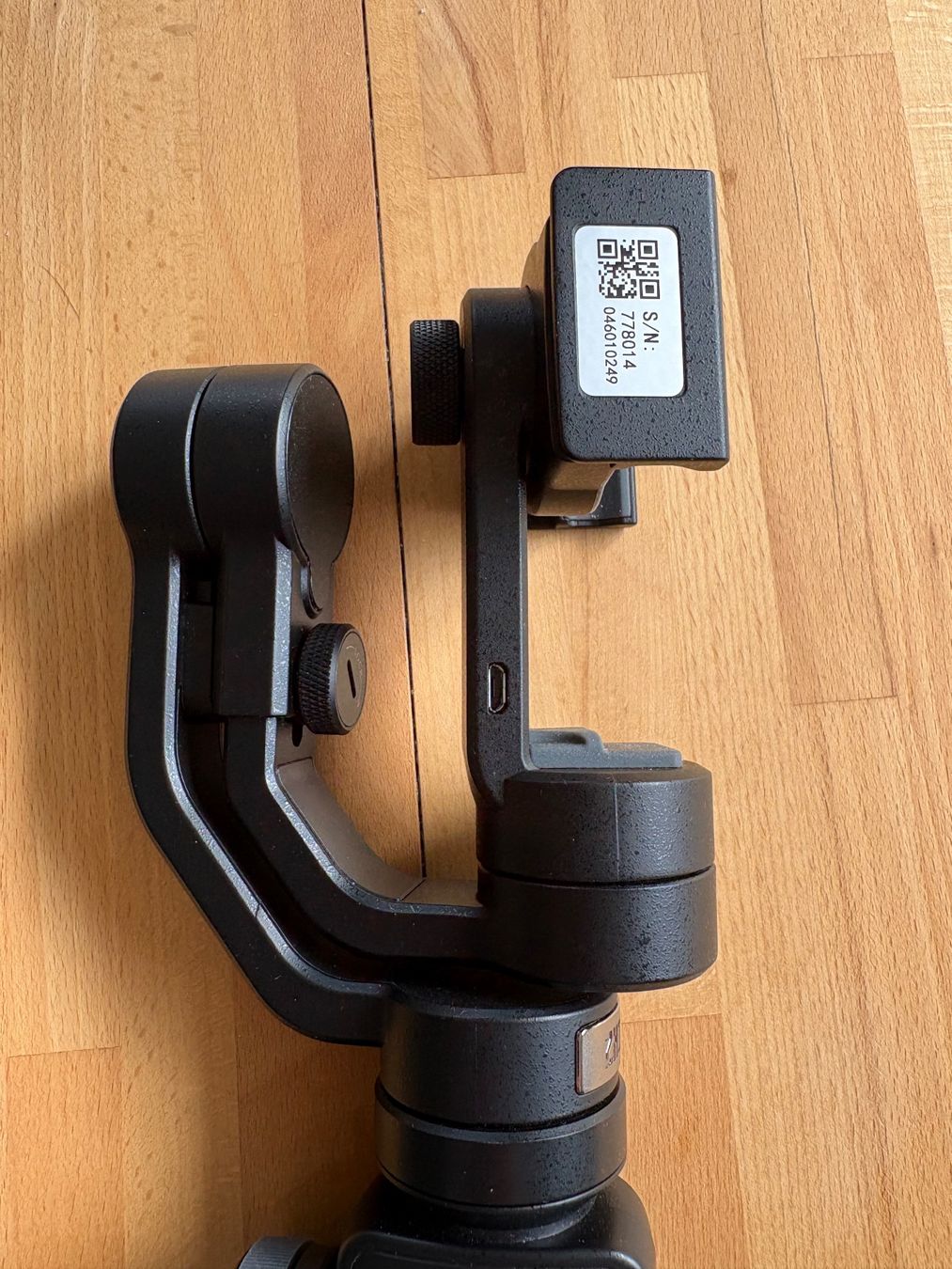 Zhiyun Supporti a parete: Zhiyun Smooth4 Smartphone-Gimbal – Usato da Oberkirch LU venduto da Danho 4