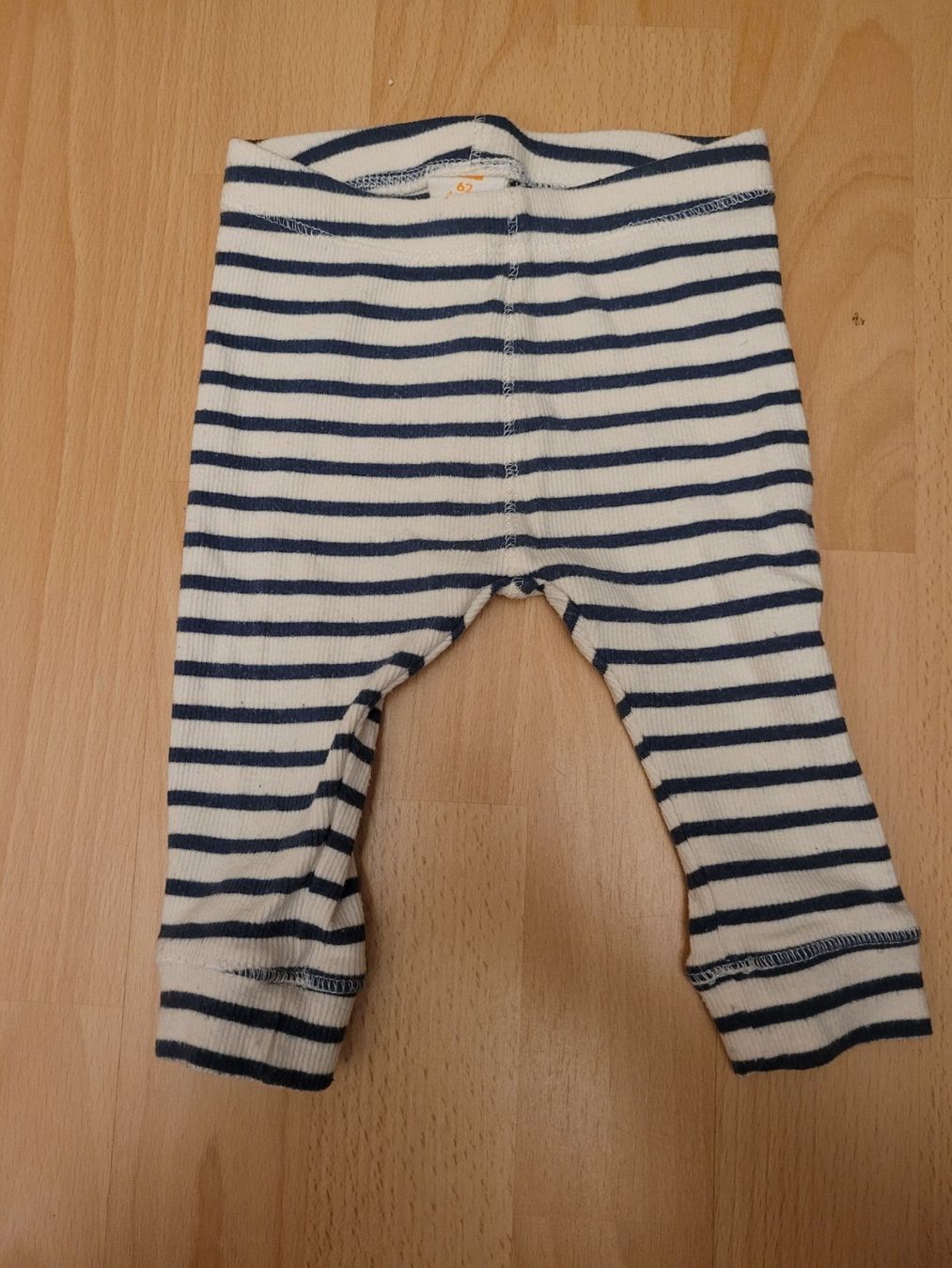 Hosen: Hose gr. 62 – Gebraucht aus Inwil von Flower2325