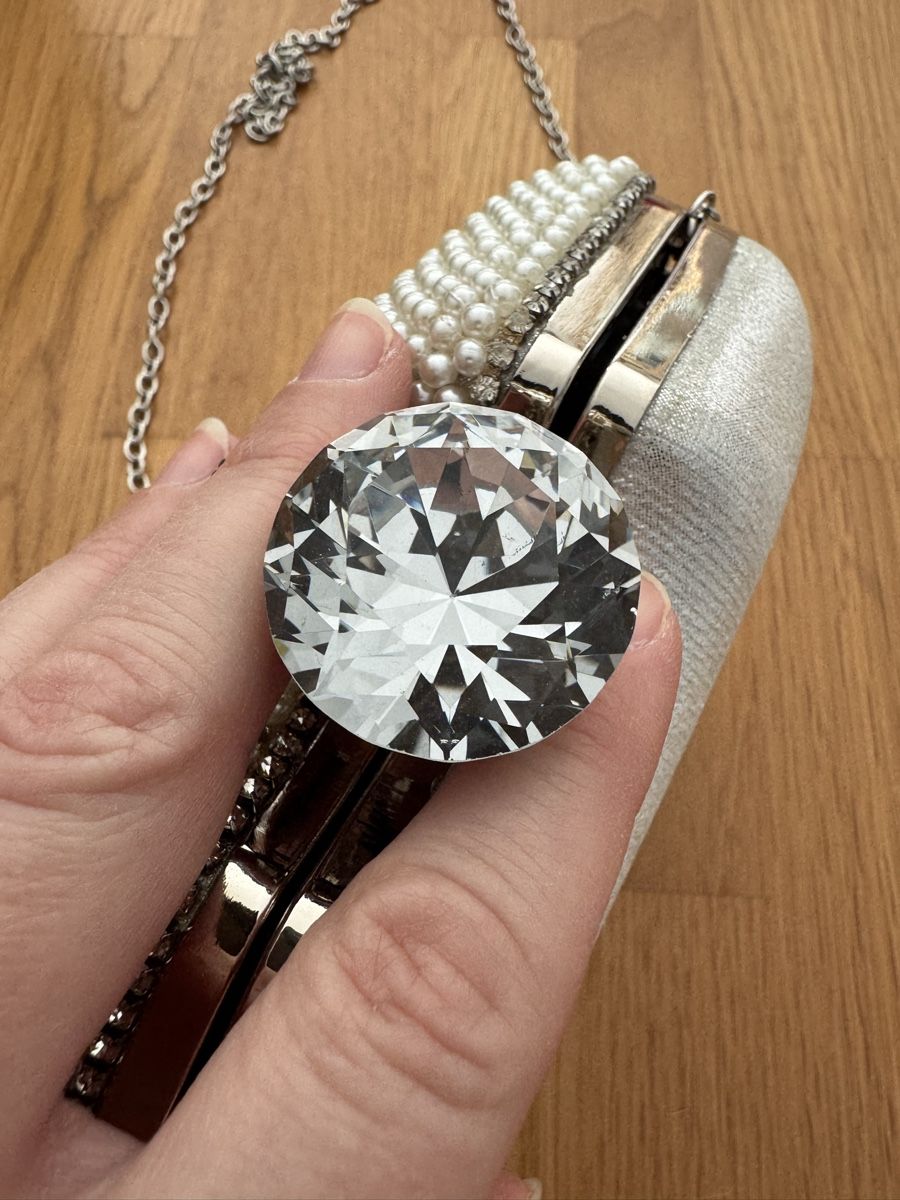 Borse da donna: Borsa Duki Daso per donna, con perle e strass, argento – Nuovo e nell'imballaggio originale da Someo venduto da sam_hg7j 6