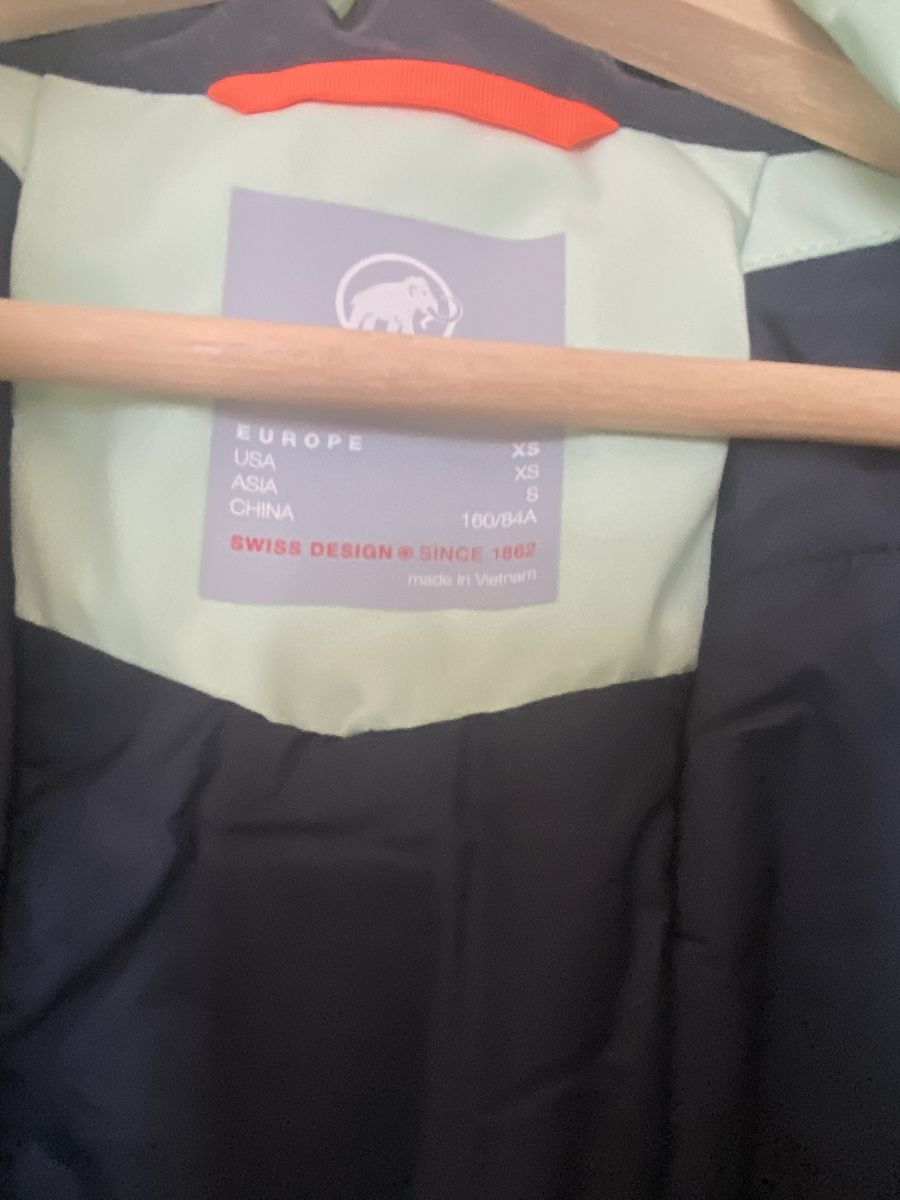 Mammut Jacken: Veste de ski Mammut – Neu und originalverpackt aus Ecuvillens von garrig 2