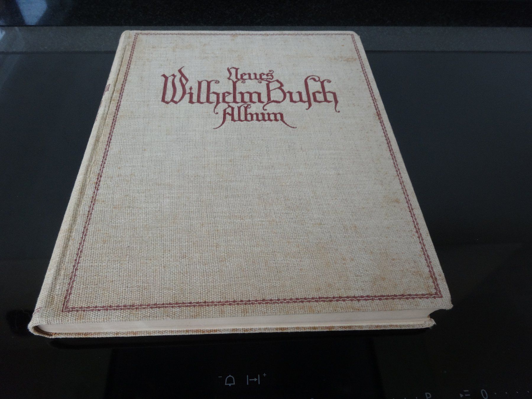 Bücher: Neues Wilhelm Busch Album – Gebraucht aus Neerach von jenny062