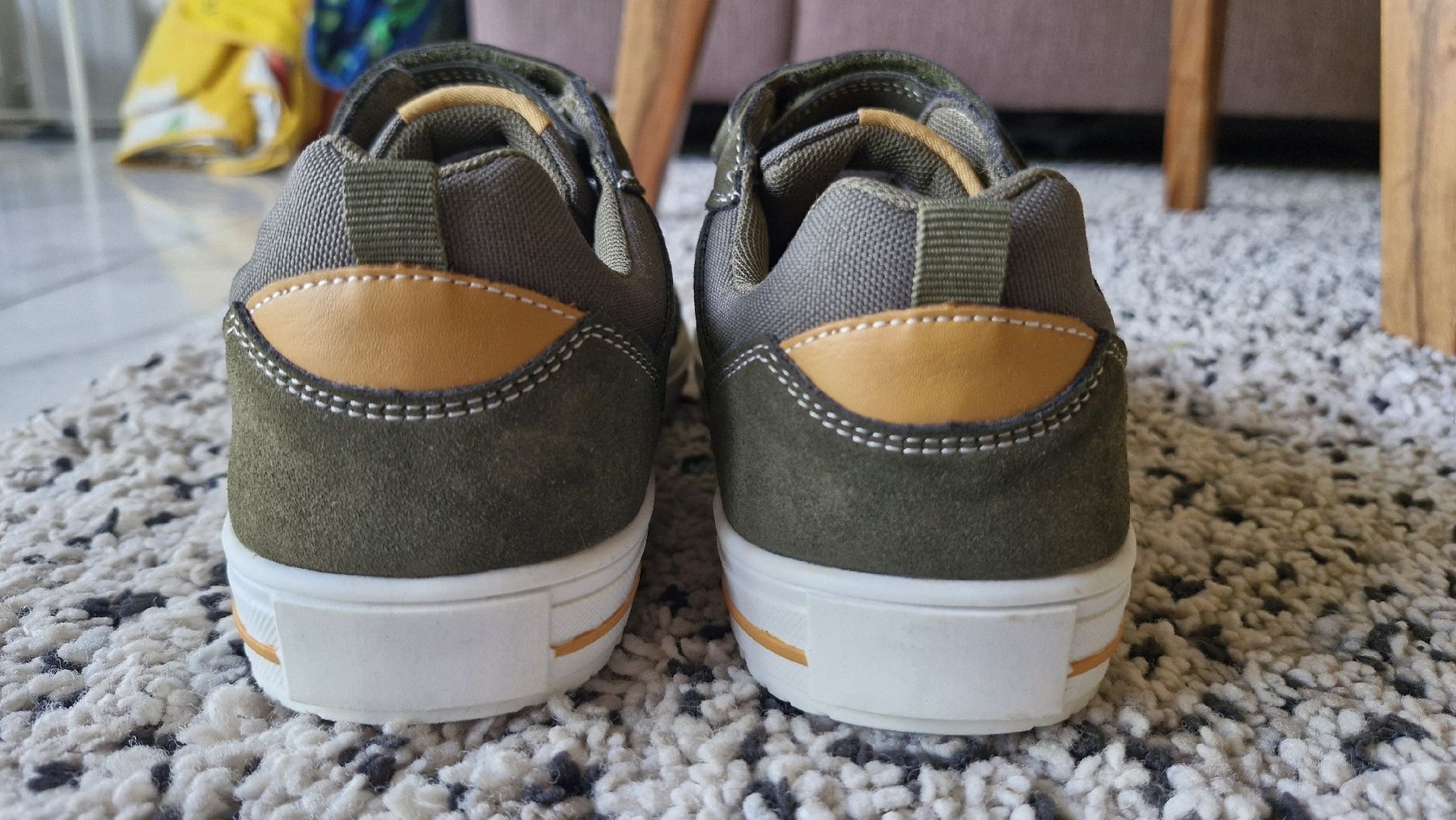 O'Neill Scarpe per ragazzi: O Neill Sneakers Kinderschuhe Gr. 36 – Nuovo (secondo la descrizione) da Basel venduto da Andrealin 2