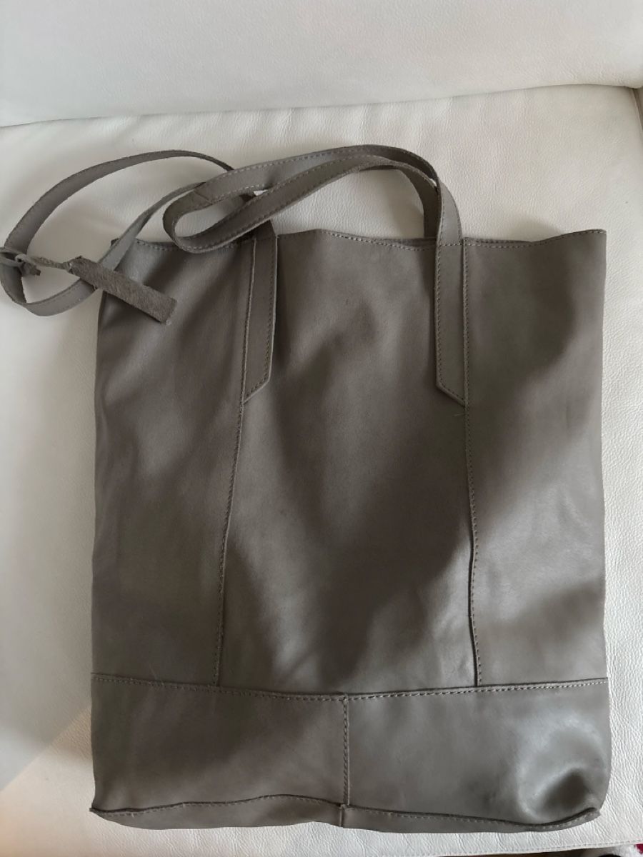 Borse da donna: ZIGN Shopper / Handtasche grau – Usato da Nebikon venduto da Draga25 1