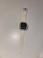 Armbanduhr  mit weissem Silikonarmband