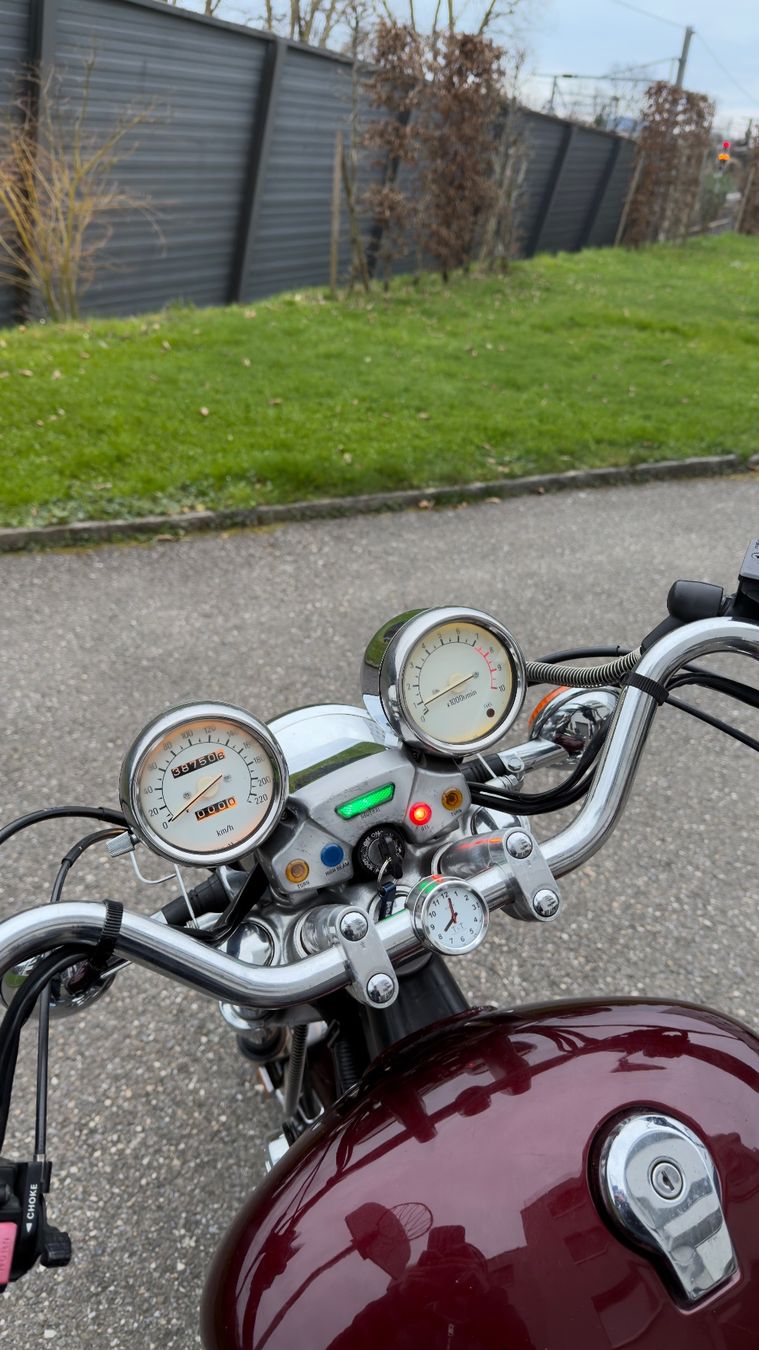 Yamaha Chopper: Yamaha xv750 virago Top Zustand – Usato da Baden venduto da herbert1972 4