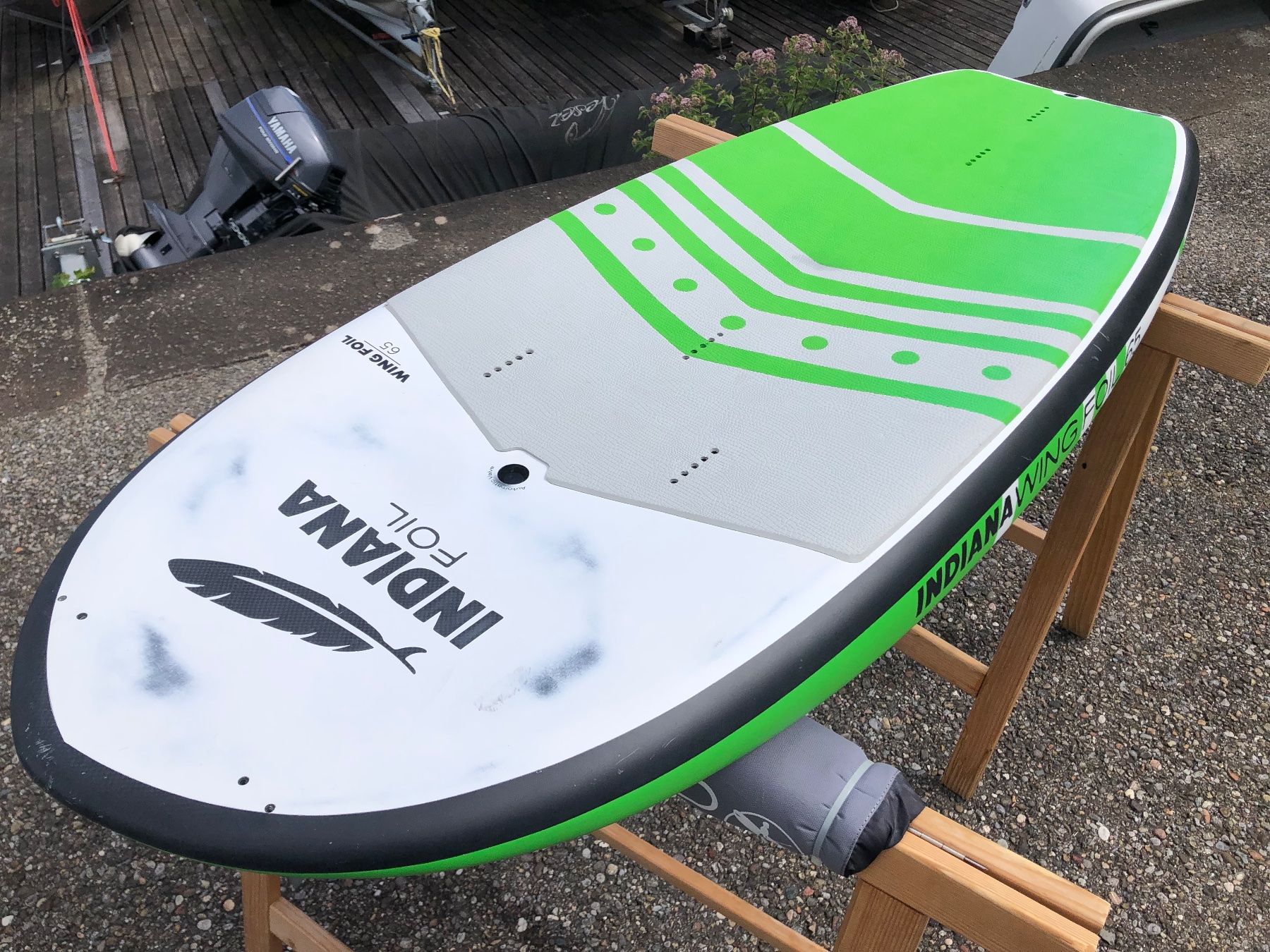 Indiana Surfboards & Schwimmbrette: Indiana Wing Foil Freewave 65 L Carbon – Gebraucht aus Oberrieden von WhiteWaveAG 1