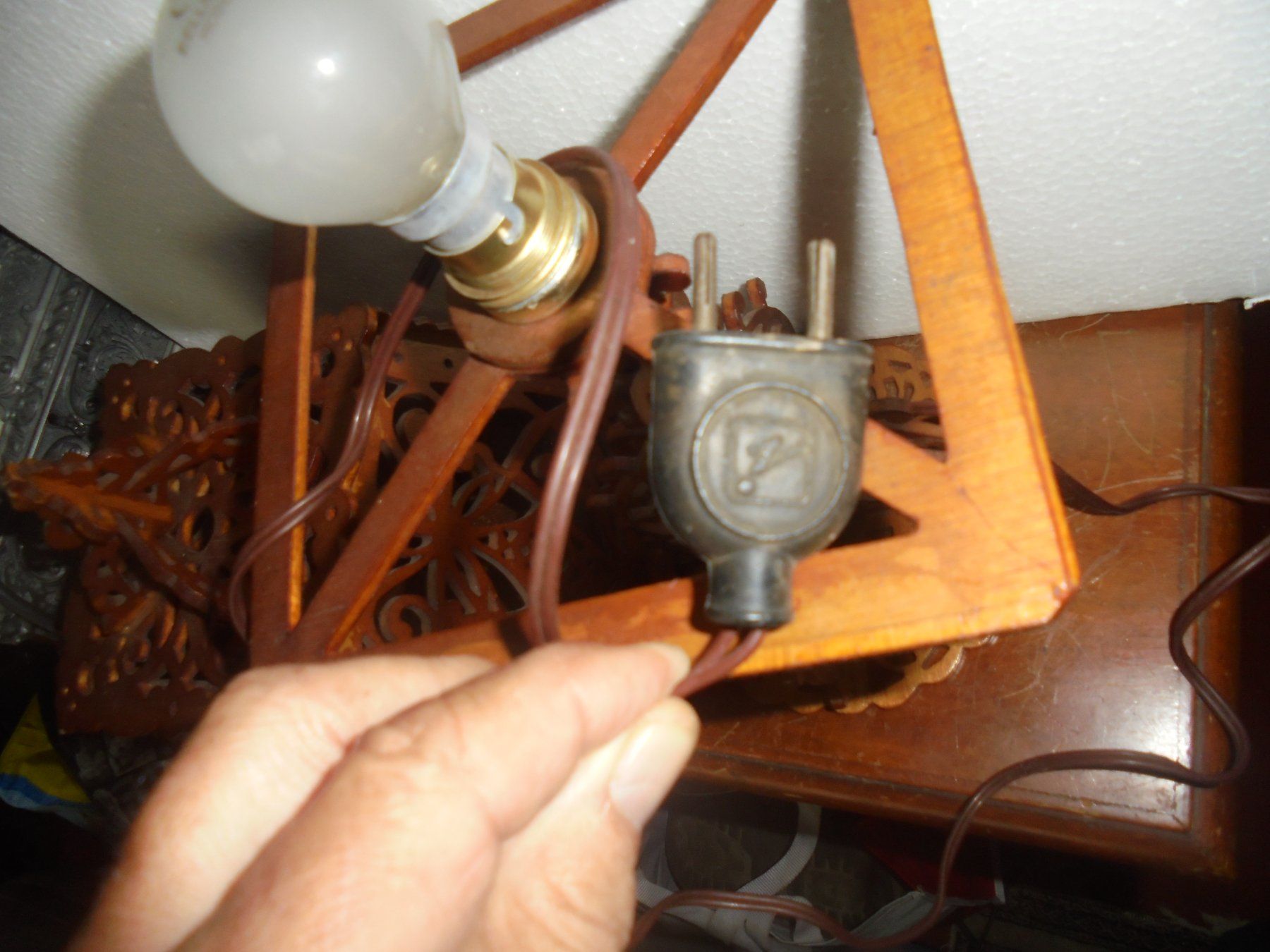 Lampade: Antike Tischlampe von ca. 1940-50 – Usato da Camorino venduto da Hunpete 7
