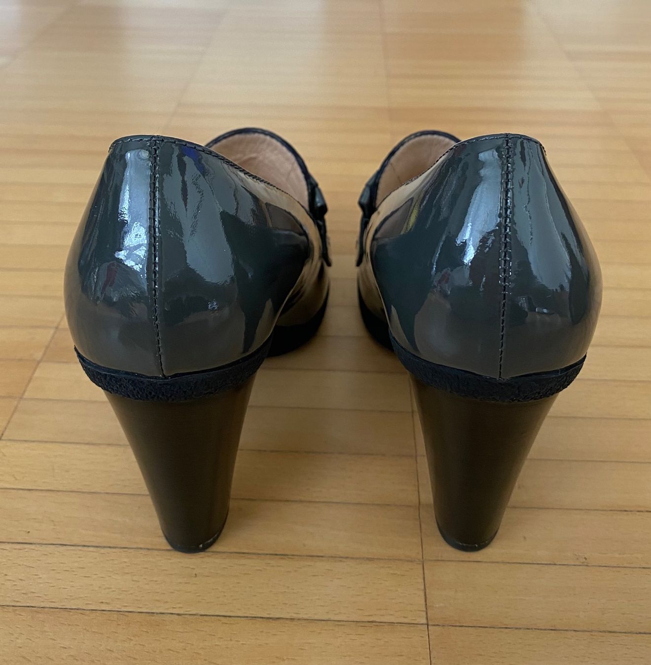 Damenschuhe: John Grey Pumps Damen Gr. 38 - NEU – Neu und originalverpackt aus Frauenfeld von LIL_NA 7