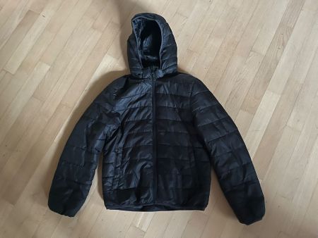 schwarze Daunenjacke dünn, H&M