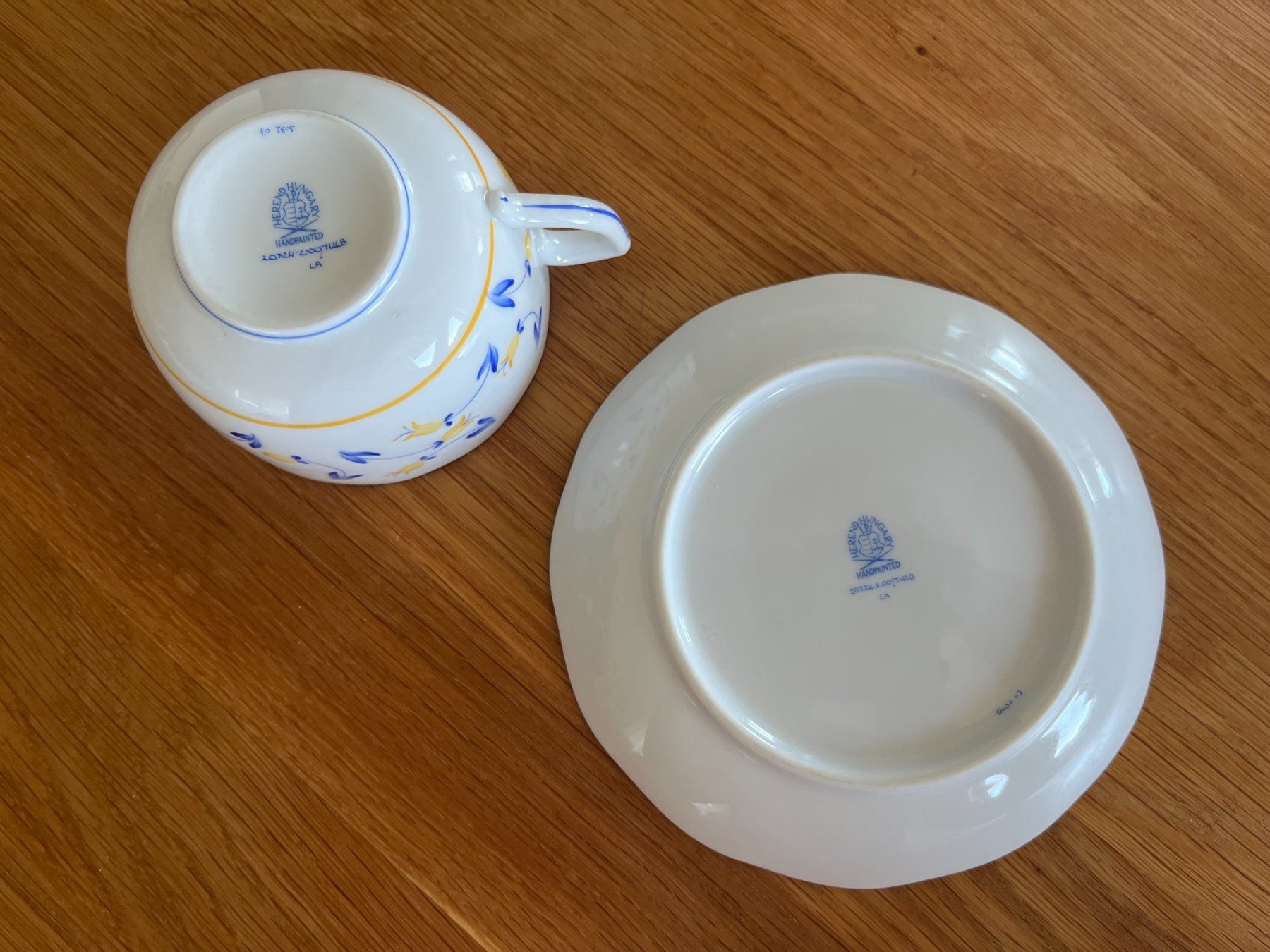 Herend Tasses: Herend Tasse mit Unterteller – D'occasion à Schwerzenbach par b00nb00n 1