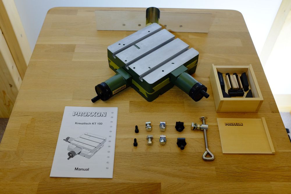 Produktbild von BERNARDO Kreuztisch KT 150 – Für Bohrmaschinen, 330x150 Mm Verfahrweg, 30 Kg Traglast, Geschliffene Fläche
