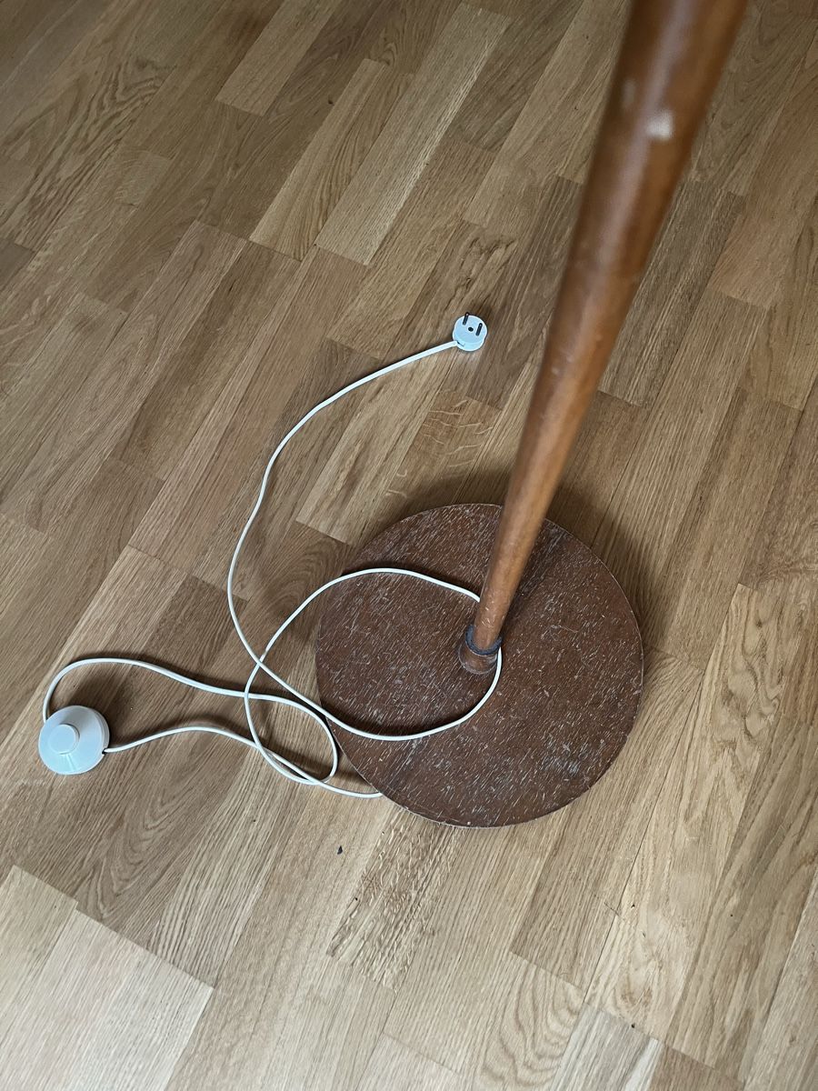 Lampade: Stehlampe mit Schirm aus den 70ern – Usato da Biel/Bienne venduto da a.hirzel 2