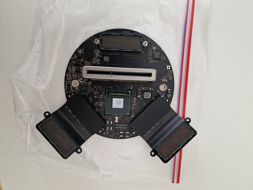 Schede madri: Mac Pro 6.1 unteres Logicboard – Usato da Zweidlen venduto da jasko_