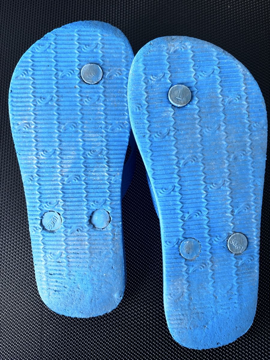 Schuhe für Jungen: Flip Flops 30/31 – Gebraucht aus Herzogenbuchsee von MoLa85 3