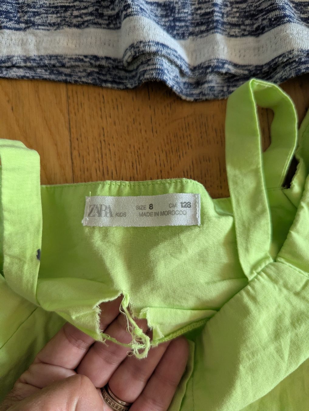 Lotti & Set di vestiti: Kleiderpaket Grösse 122 - 128 – Usato da Wallisellen venduto da Taurusit 4